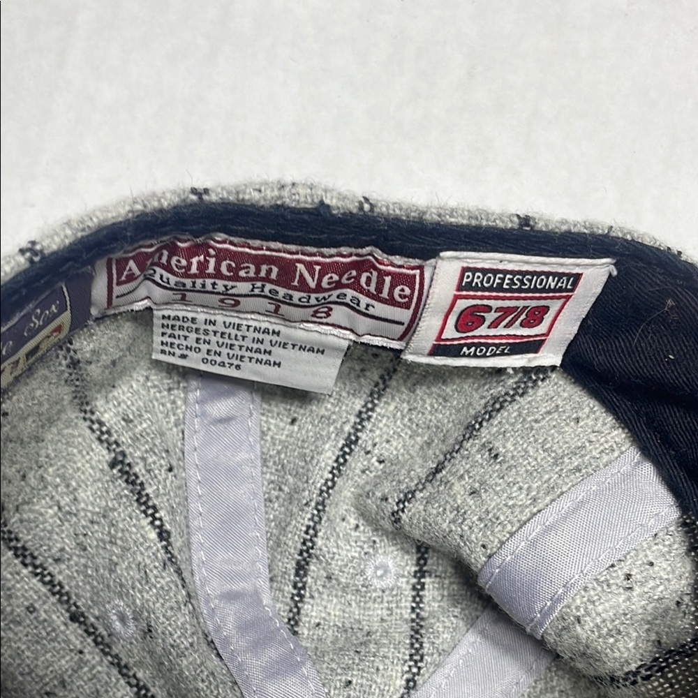 Gray and Blue Sox‎ Cap youth 6 7/8 youth - Picture 5 of 8